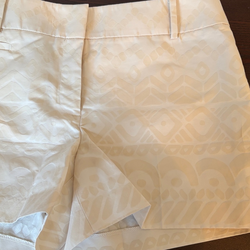 Lot of 7 Pairs Women’s Shorts size 8 (Loft Crown & Ivy and Old Navy) - Picture 2 of 9